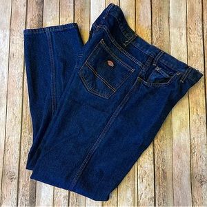 EUC Men’s Dickies Blue Jeans Size 38 X 32 Dark Wash Straight Leg 5 Coin Pockets